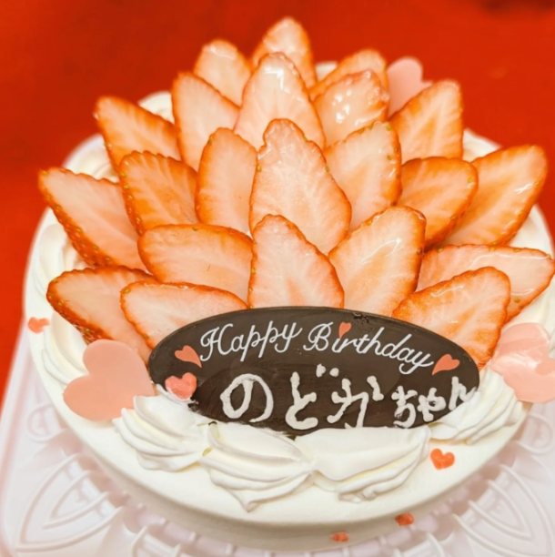誕生日ケーキ3